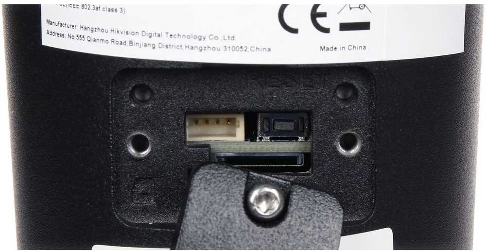 Hikvision DS-2CD2047G3-LI2UY/SL 2,8 mm Juodas PL