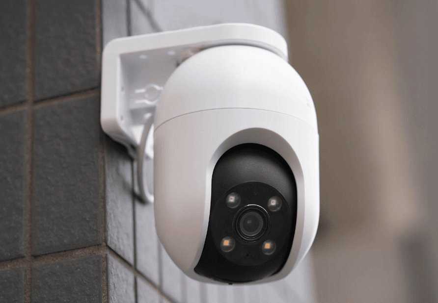 EZVIZ lauko stebėjimo kamera WiFi 4 MP 360° automatiniu sekimu spalvotu naktiniu matymu C8c 4 MP