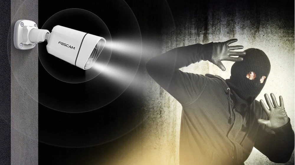 Foscam V4EC STARLIGHT 4MP Balta