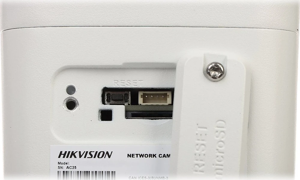 „Hikvision“ kulka DS-2CD2T47G2H-LIeF F4 (balta, 4 MP, 60 m. IR; 60 m. LED, hibridinė šviesa)
