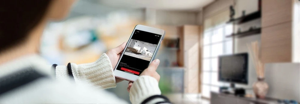 ANTIVANDALINĖ IP KAMERA DS-2CD1743G2-LIZU(2.8-12MM) Išmanusis hibridinis žibintas - 3.7 Mpx Hikvision