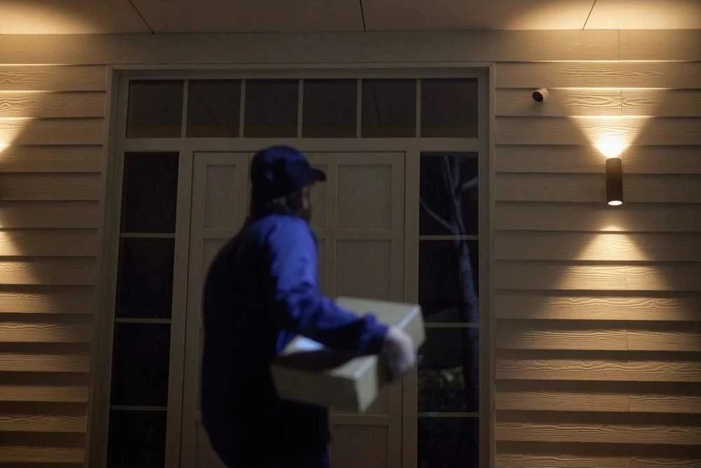 „Philips Hue“ | Saugi laidinė kamera | Kulka | IP65