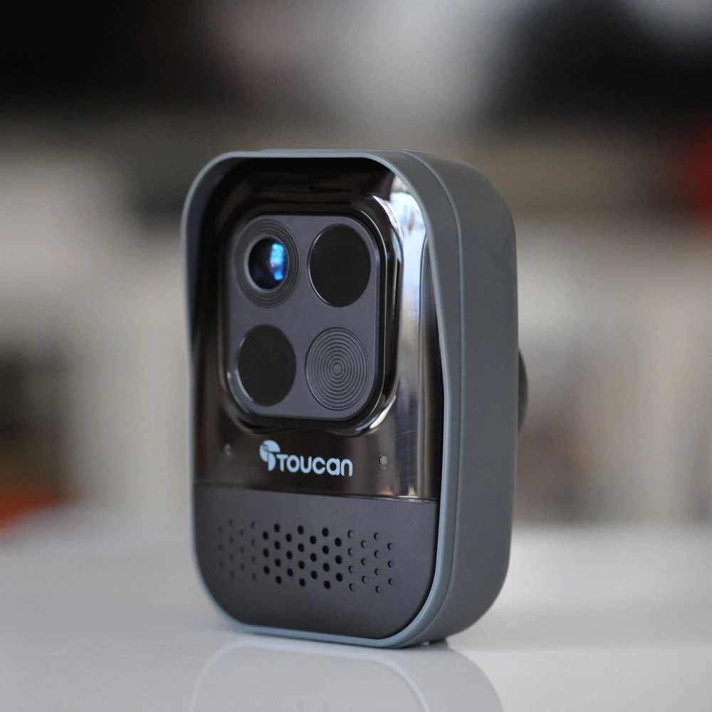 Piper „Toucan Wireless Outdoor Camera Pro“.