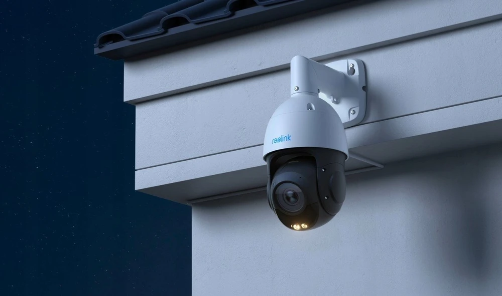 Reolink | 4K 360° automatinio sekimo PoE kamera su 5X optiniu priartinimu | P840 | 8 MP | f=2,7–13,5 mm/maks. F1.6 | Maitinimas per Ethernet (PoE) | IP66 | H.265/H.264 | Micro SD, maks. 256 GB