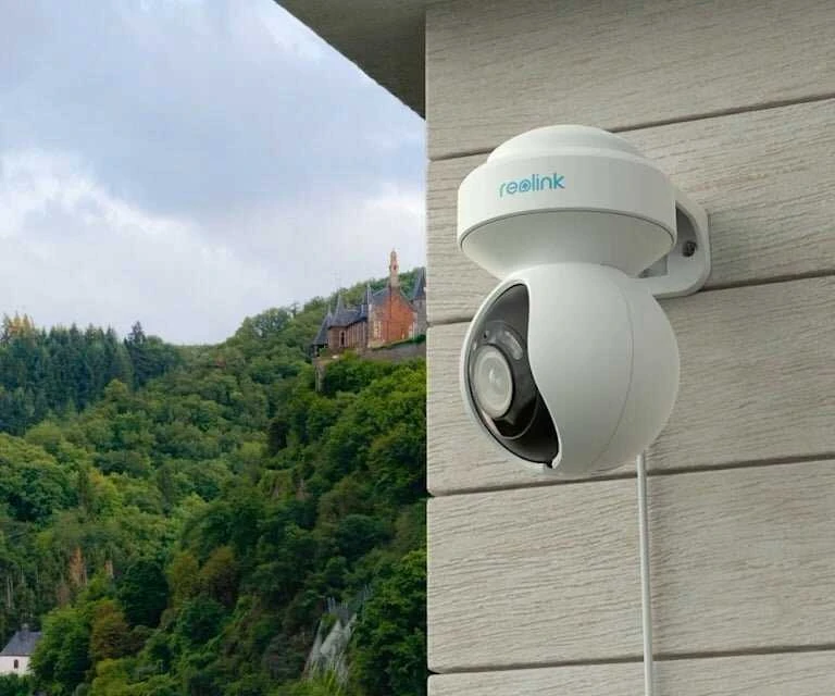 Tinklo kamera Reolink E1 Outdoor 124.46 CHF