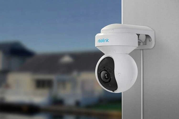 Tinklo kamera Reolink E1 Outdoor 124.46 CHF