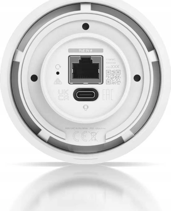UBIQUITI AI PRO Baltas VIDAUS/LAUKO 4K POE KAMEROS SU 3X OPTINIU PRIartinimu, ILMO ATSTOVIMO IR NAKTINIU RODYMU IR PAtobulintomis DI APTIKROS GALIMYBĖMIS