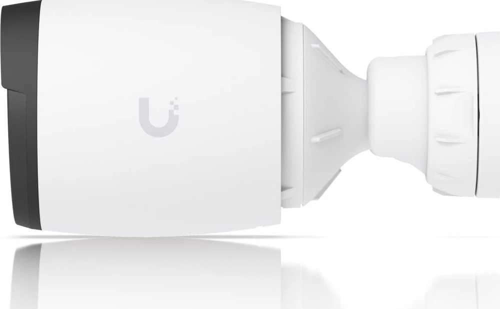 UBIQUITI AI PRO Baltas VIDAUS/LAUKO 4K POE KAMEROS SU 3X OPTINIU PRIartinimu, ILMO ATSTOVIMO IR NAKTINIU RODYMU IR PAtobulintomis DI APTIKROS GALIMYBĖMIS