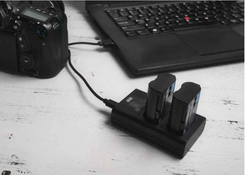 Newell DL-USB-C dviejų kanalų įkroviklis DMW-BLK22 akumuliatoriui