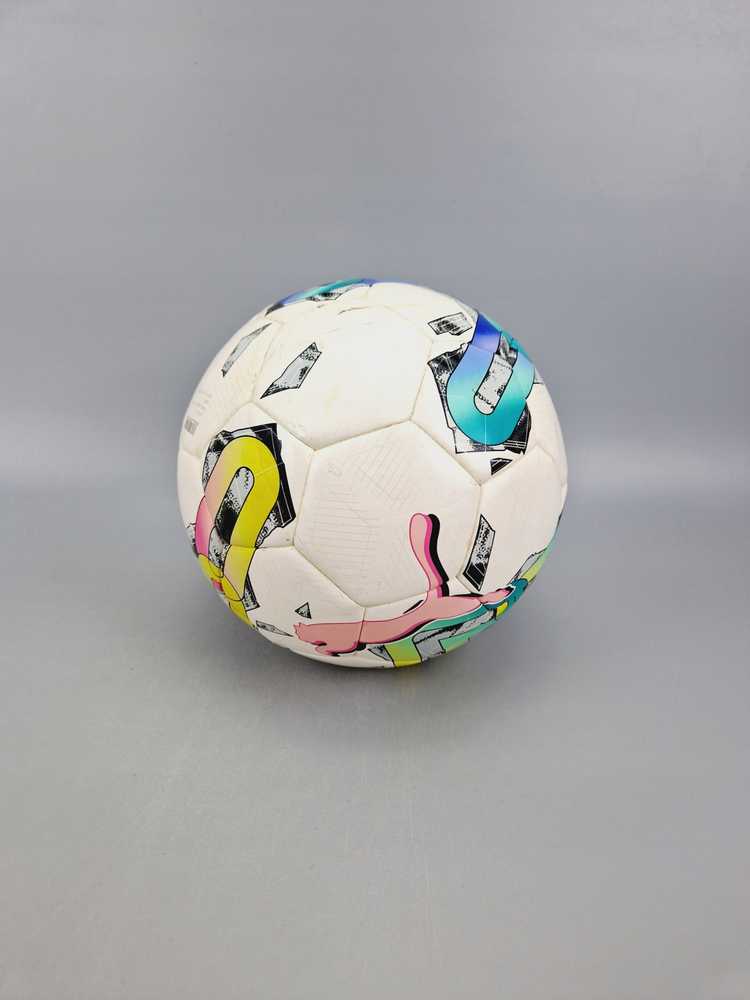 Puma Orbita 3 TB FIFA kokybiškas futbolo kamuolys 084324-01