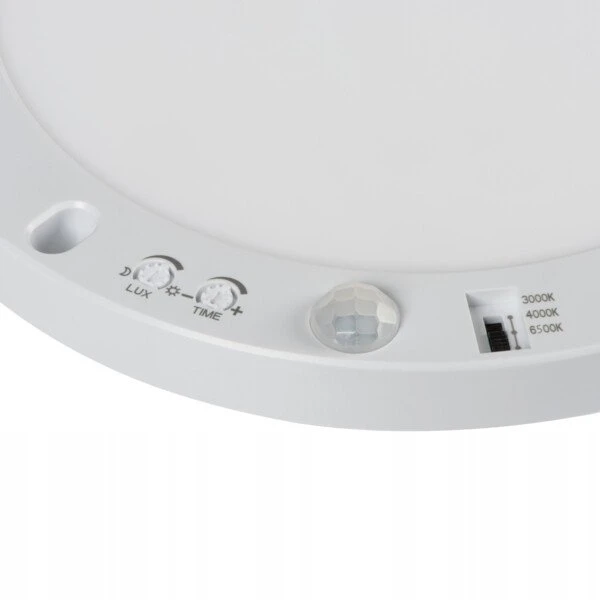 Kanlux LED įleidžiamas šviestuvas su ERGA PIR jutikliu 17W CCT-W max 1800lm 3000-6500K šilta/neutrali/šalta IP20 balta 24606