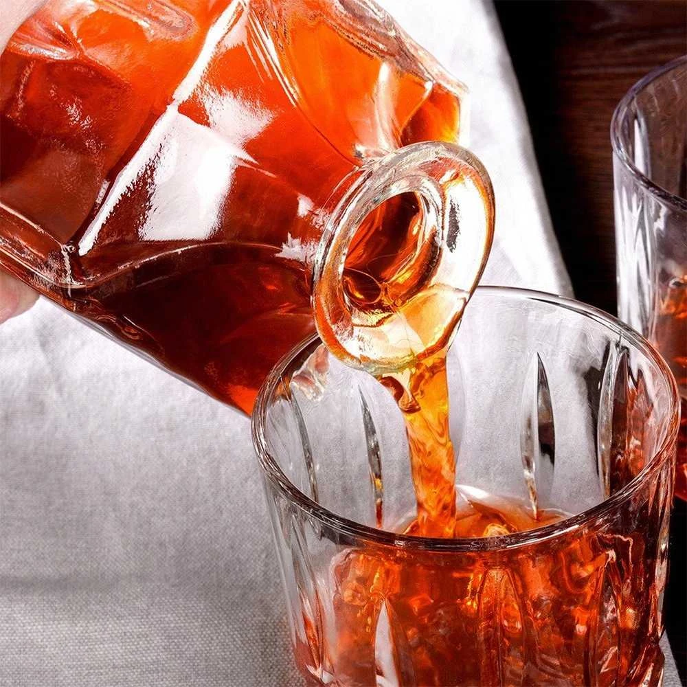 Stiklinis grafinas su keturiomis stiklinėmis Vilde 900 ml + 4x300 ml