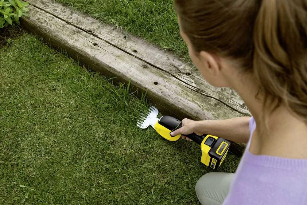 Akumuliatorinės gyvatvorių žirklės Karcher GSH 18-20 (be akumuliatoriaus ir kroviklio)