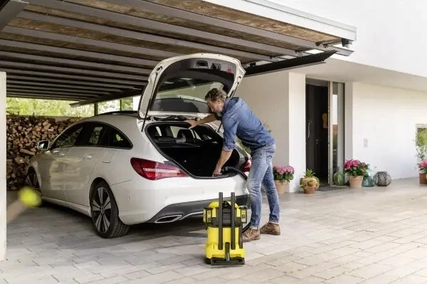 Sauso-drėgno valymo siurblys Kärcher WD 4-18 Dual