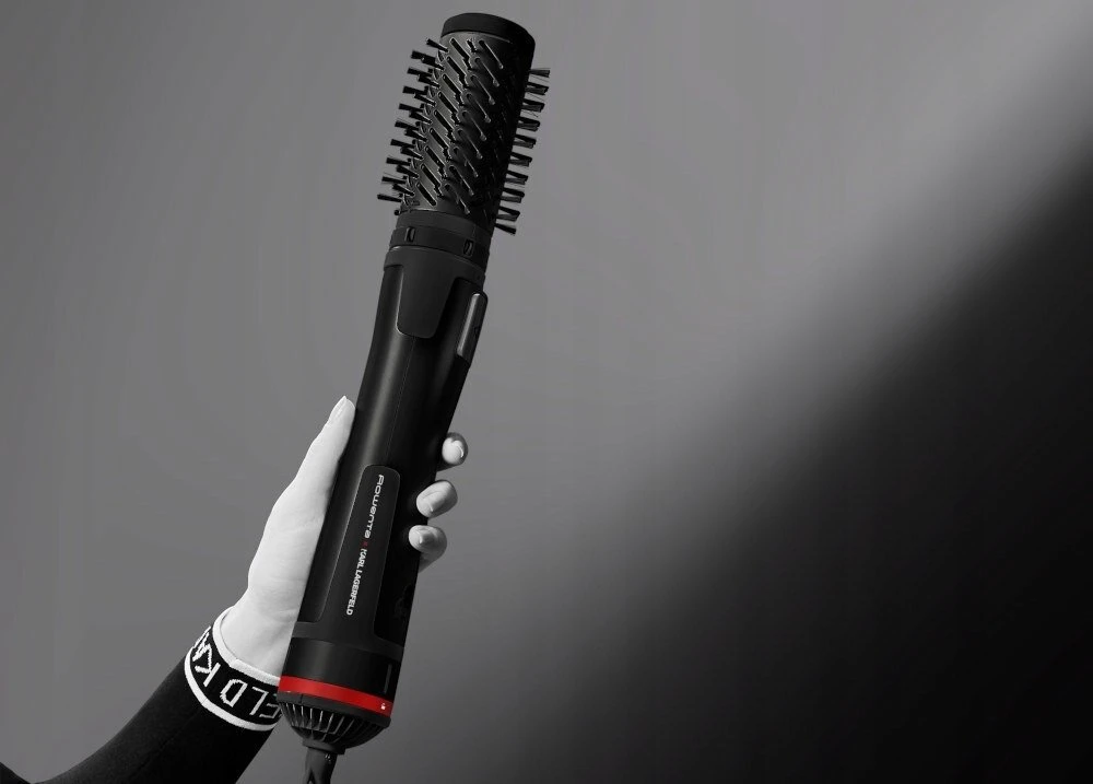 Rowenta Activ Keratin and Shine Hair | x Karl Lagerfeld CF952LF0 | Ion conditioning | Number of heating levels 2 | 1000 W | Juodas