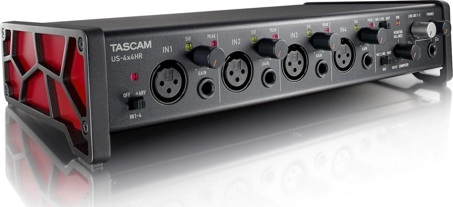 Garso sąsaja - Tascam US-4X4HR 4x4 USB 2.0