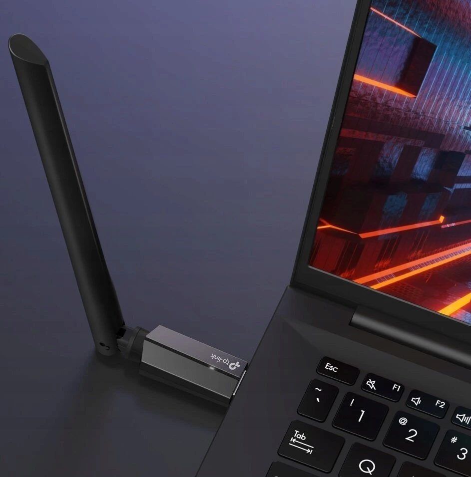 TP-LINK BE6500 trijų dažnių „Wi-Fi 7“ didelio stiprinimo belaidis USB adapteris | Archer TBE400U Plus | 2,4 GHz, 5 GHz, 6 GHz | 802.11ax | MU-MiMO Ne | ne PoE | Antenos tipas: trijų dažnių didelio stiprinimo