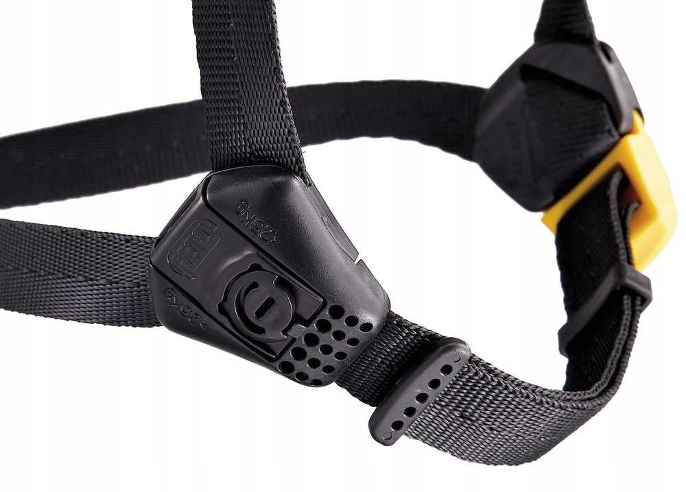 PETZL šalmas strato vent raudonas