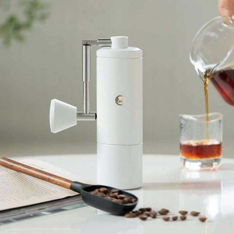 „Timemore Chestnut C5 PRO“ rankinis kavamalė – su įdaru, baltas