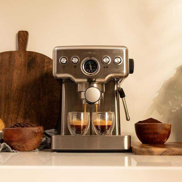 Slėginis kavos aparatas Cecotec Power Espresso 20 Barista Mini Espresso