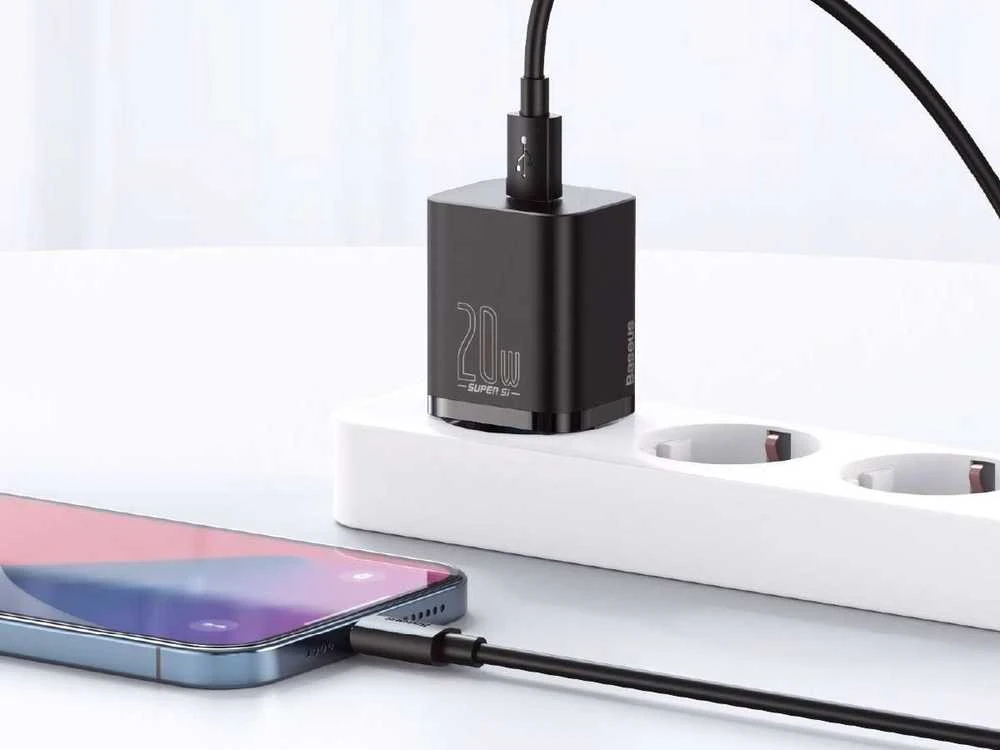 „Baseus Super Si“ įkroviklis 1 x USB-C 3 A (TZCCSUP-B01)
