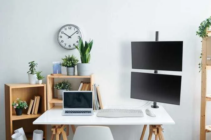 Monitoriaus laikiklis Kensington iki 32", 2TFT, maks. 9kg, juodas „Vertik“