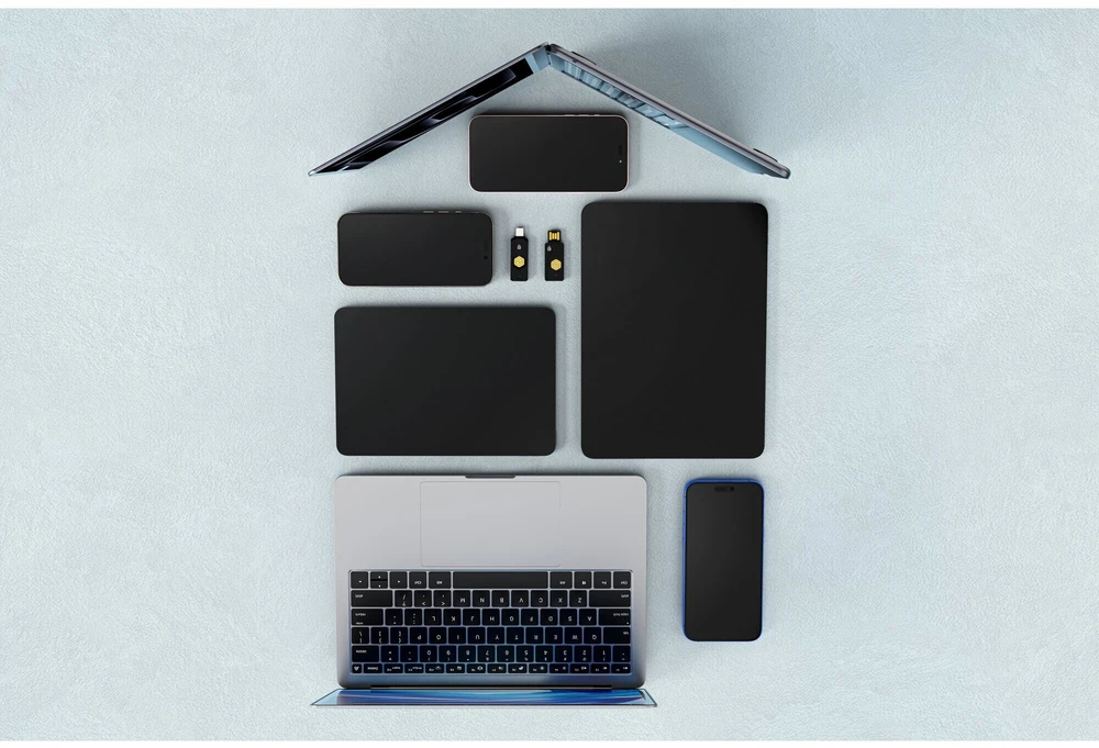 „Kensington“ saugos raktas „VeriMark NFC+USB-C“ (FIDO2 2 lygis) (K64739WW)