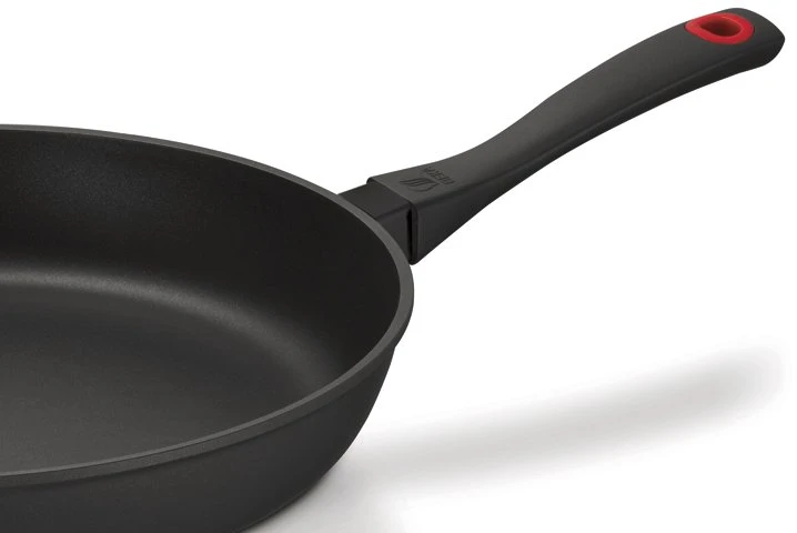Beka keptuvė su nepridegančia danga 20 cm Energy (13527204)