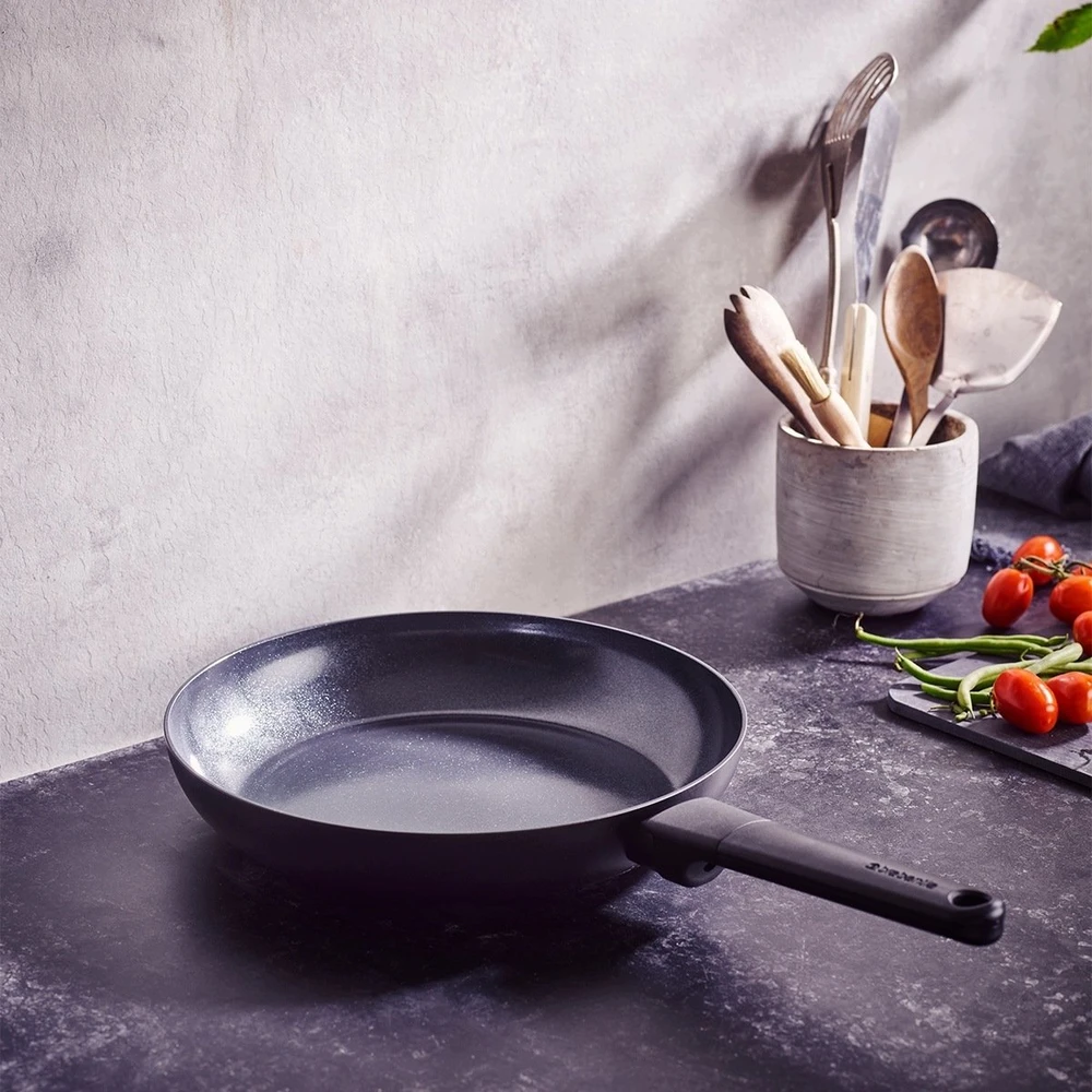 Keptuvė Brabantia 28 cm