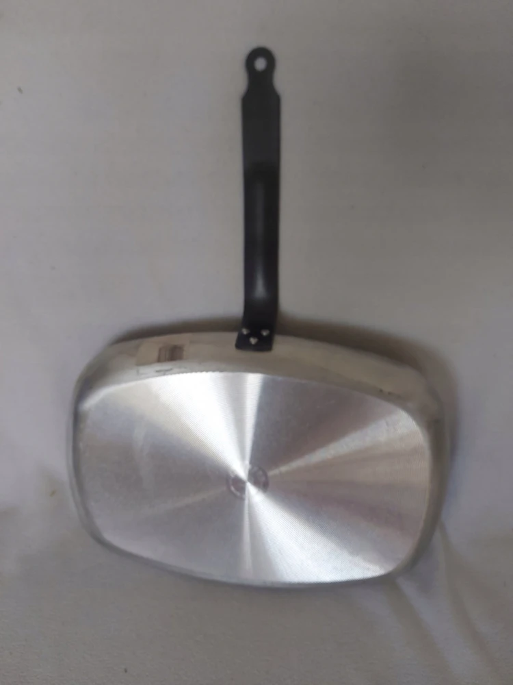 De Buyer CHOC 38 cm neprideganti žuvies keptuvė