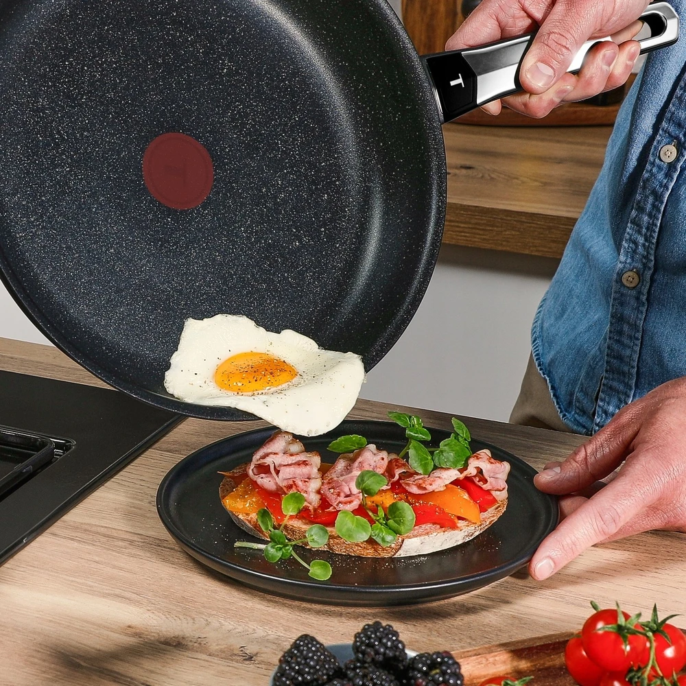 Keptuvė Tefal Expertise Plus. Ø 20 cm. Nerūdijančio plieno.