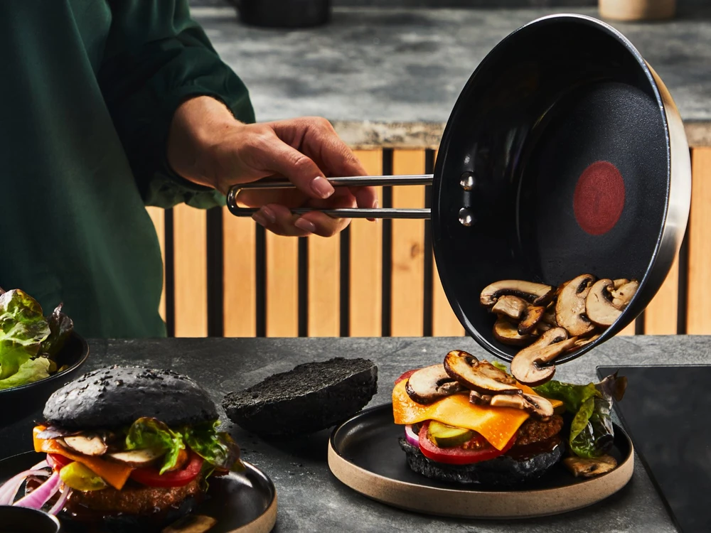 Keptuvė Tefal Nordica Round, All-purpose pan, Juodas, Nerūdijantis plienas, Ceramic, Nerūdijantis plienas, 2.5 L (H8710655)