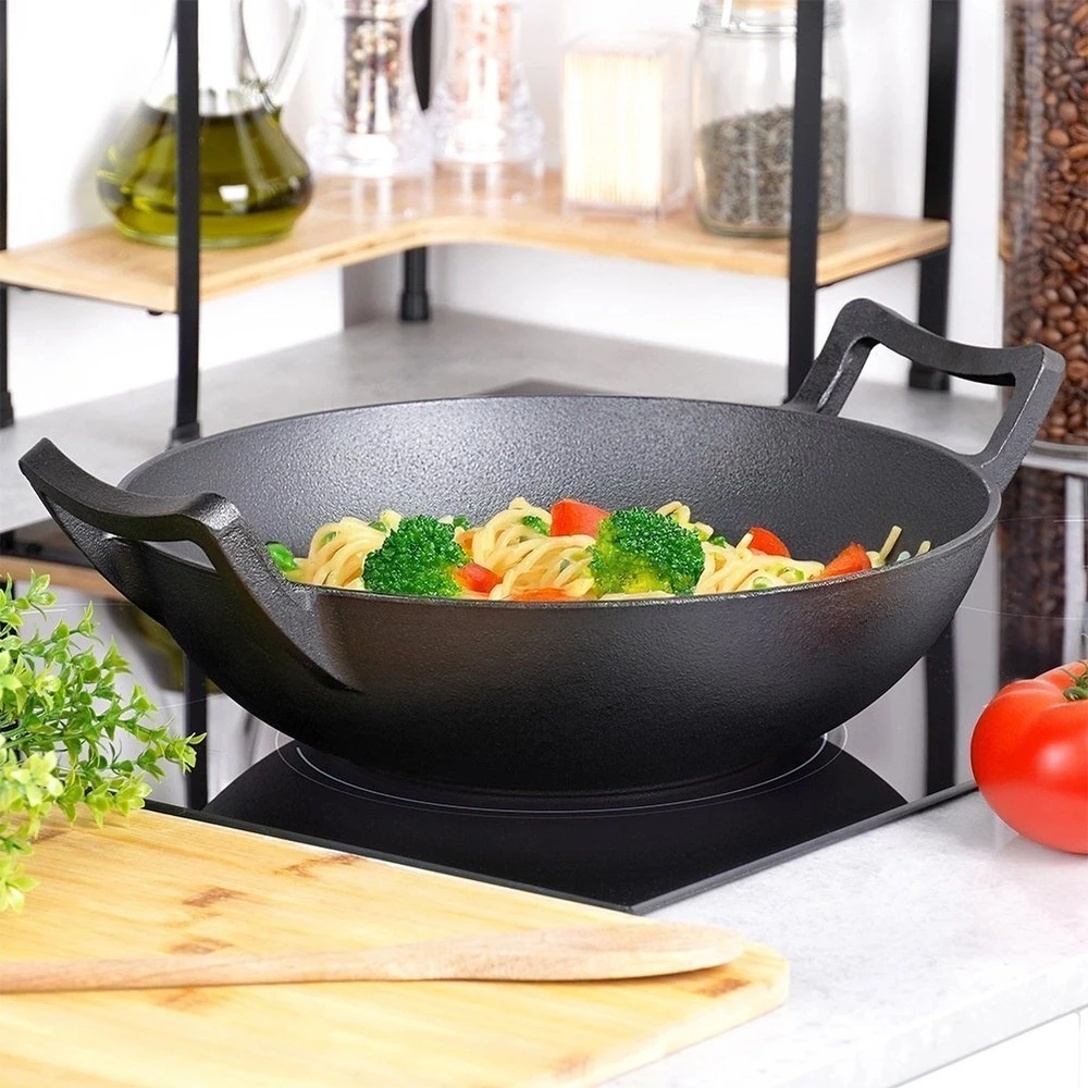 Ketaus wok keptuvė Vilde Cast Line 32 cm, juoda