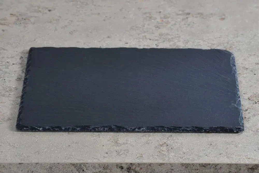 Kesper Padėklas Slate, su neslystančiomis kojelėmis, skalūnas, 40 x 30 cm, H 0,6/0,7 cm, vnt