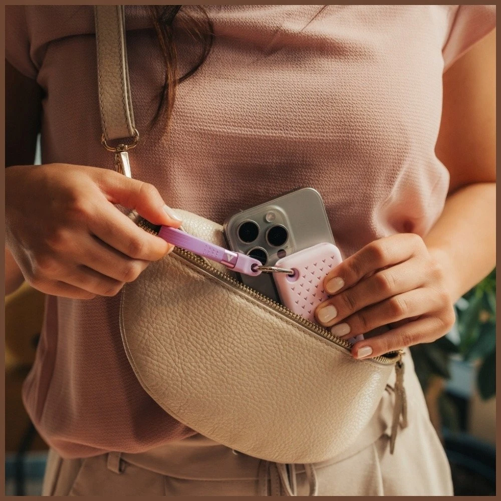 Kietasis diskas Dysk Zewnętrzny Verbatim Pocket SSD 1TB USB-C 3.2 gen.2 balta-violetinė 32322