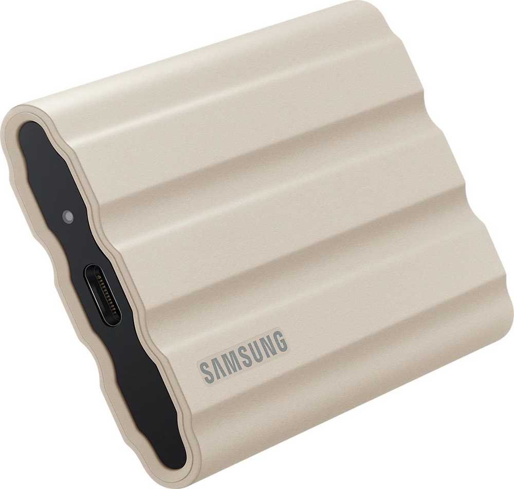 Išorinis kietasis diskas Samsung Portable SSD T7 Shield 2TB, Smėlinės spalvos