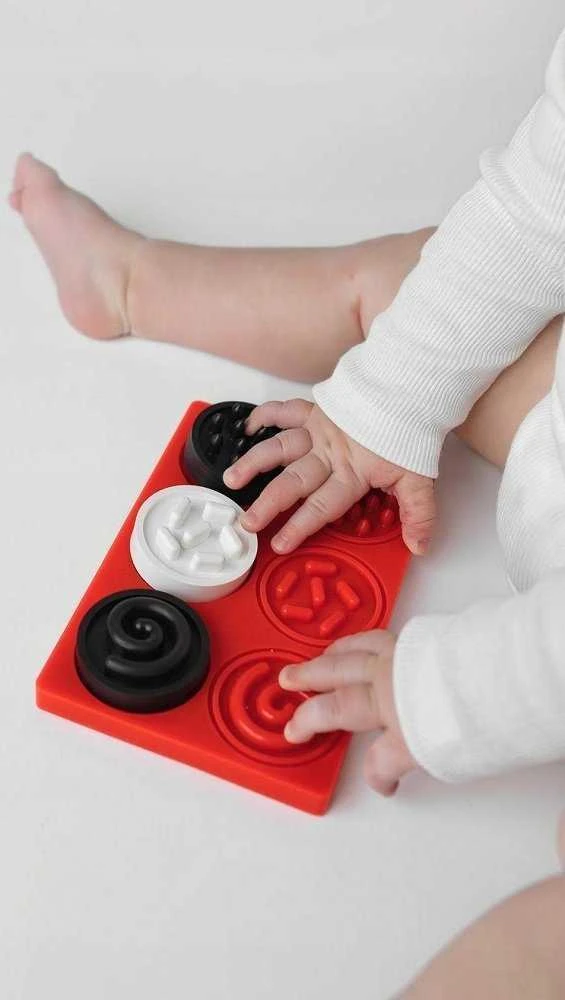 Mom's Care HENCZ 843 sensoriniai dėlionės kontrasto apskritimai