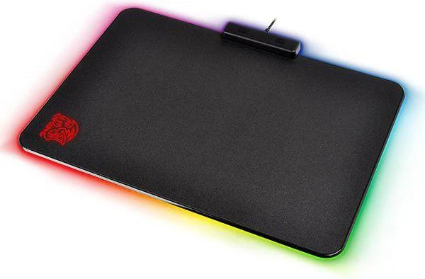 Kilimėlis „Tt eSPORTS Dragon RGB Hard Edition“ (MP-DCM-RGBHMS-01)