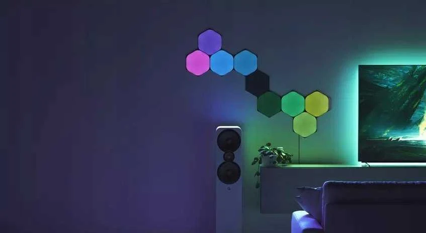 Nanoleaf | Formos Juodas Šešiakampis Išplėtimo rinkinys (3 panelės) | 42 W | WiFi