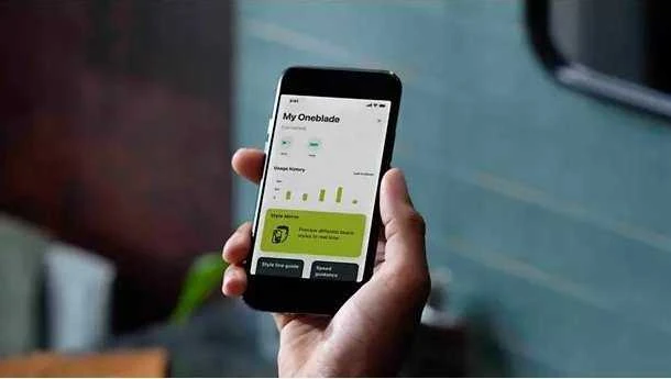 Barzdaskutė Philips OneBlade Pro 360 veidui + kūnui, QP4631/65, Juodos ir žalios spalvos