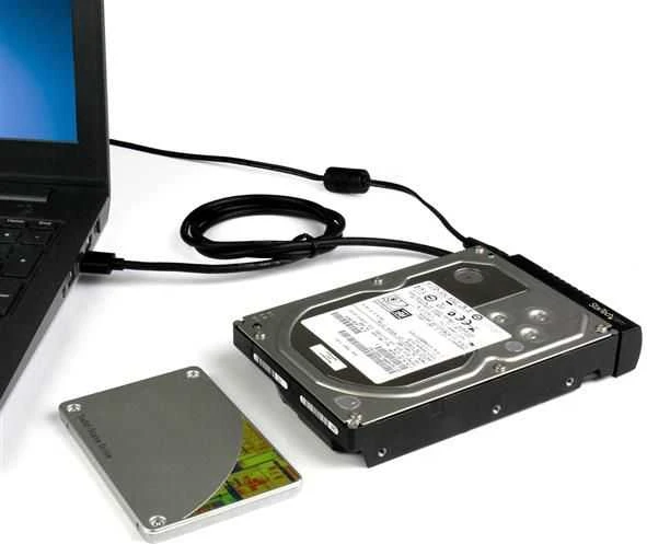 Kištukinis StarTech USB 3.1 A / SATA, Juodas (USB312SAT3)