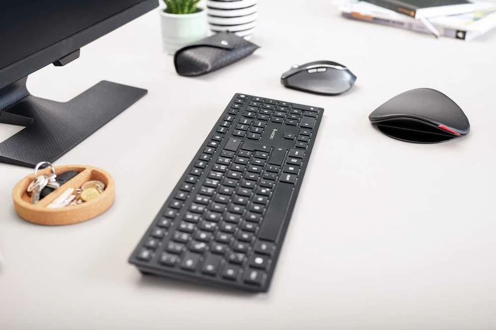 Cherry KW 9100 SLIM CZ Klaviatūra - WIRELESS Juodas CZECHIA SLOVAKI