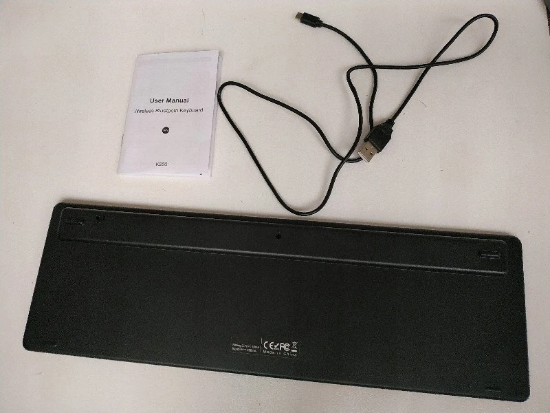 Belaidė mini klaviatūra su jutikliniu kilimėliu, šiaurietišku išdėstymu, USB nano imtuvu, juoda DELTACO / TB-504
