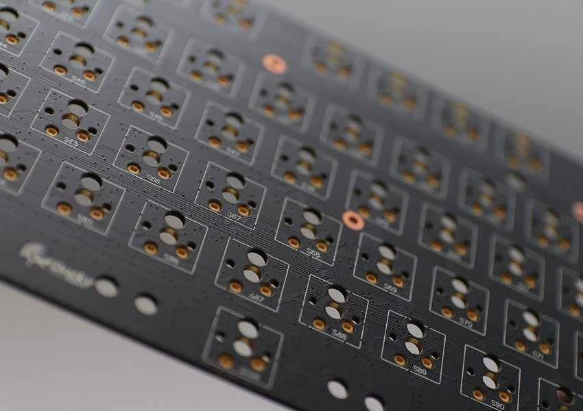 Ducky Mecha Pro SF žaidimų klaviatūra – Cherry MX-Raudona US išdėstymas