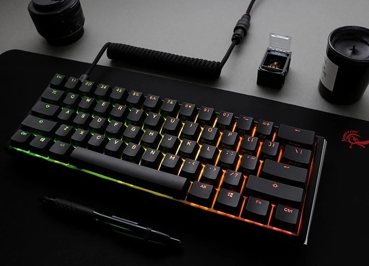 Ducky One 3 Classic Mini klaviatūra Gaming USB Niemiecki Juodas, Baltas