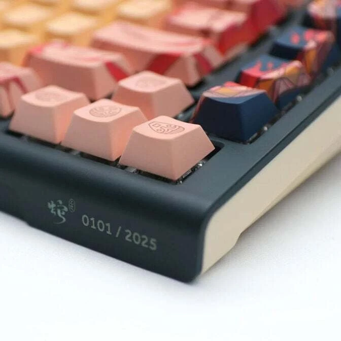 Ducky Year of the Snake 2025 Zodiac Klaviatūra žaidimams, 75%, Hot-Swap-fhig, RGB, ISO - MX2A Brown