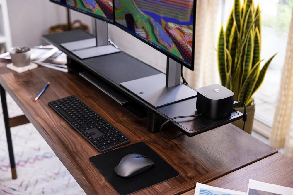 Klaviatūra Hewlett Packard (HP) HP 975 DUAL-MODE WL KBD - .