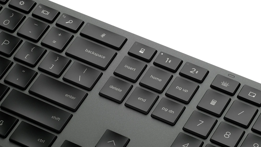 Klaviatūra Hewlett Packard (HP) HP 975 DUAL-MODE WL KBD - .