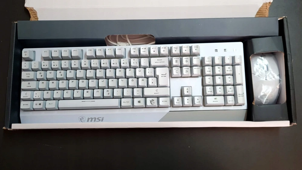 MSI Žaidimų klaviatūra Vigor GK30 Gaming Combo, Baltos spalvos (su pele)