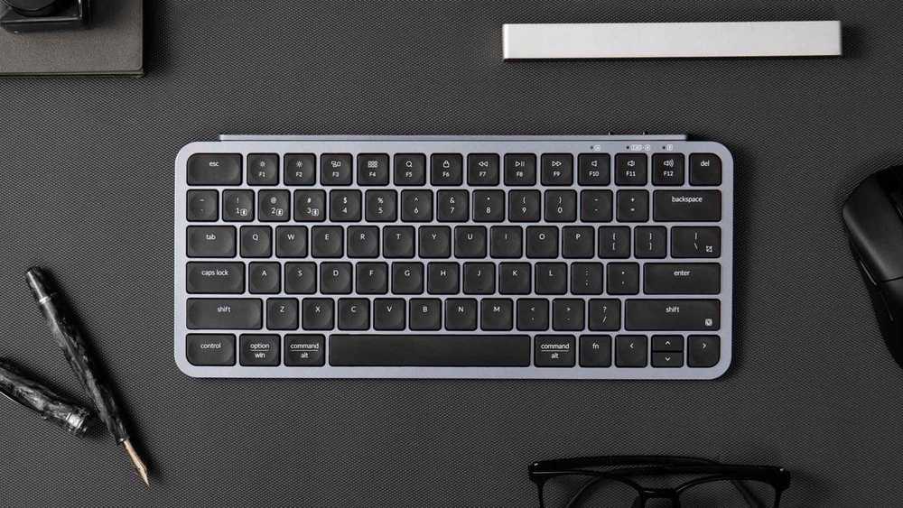 Klaviatūra Keychron B1 Pro 75% membraninis erdvės pilkas